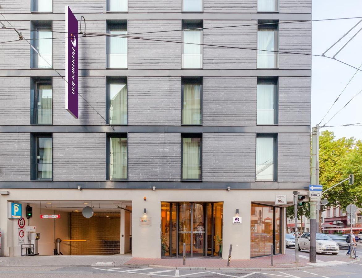 Premier Inn Frankfurt City Europaviertel Frankfurt am Main Exterior foto